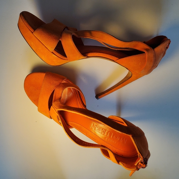Alexander McQueen 2013 Armadillo Suede Orange Heel Sandals - Picture 2 of 3